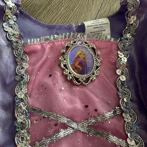Disney Princess Rapunzel Core Dress Sz Girls 4-6x - Picture 2 of 10